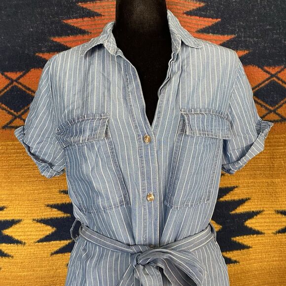 NWT Nordstrom’s Velvet Heart Button Up Collared Dress. Pockets. Size Medium. - Picture 2 of 16